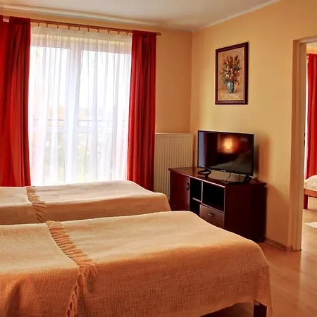 & Restauracja Janus Apartamento *